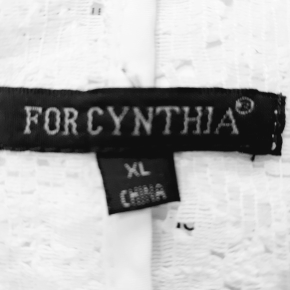 FOR CYNTHIA CREAM LACED BLAZER. ELEGANT AND CLASSI - Picture 5 of 6